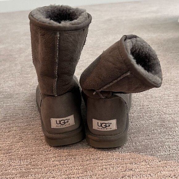 Ugg Boots - Picture 2 of 9